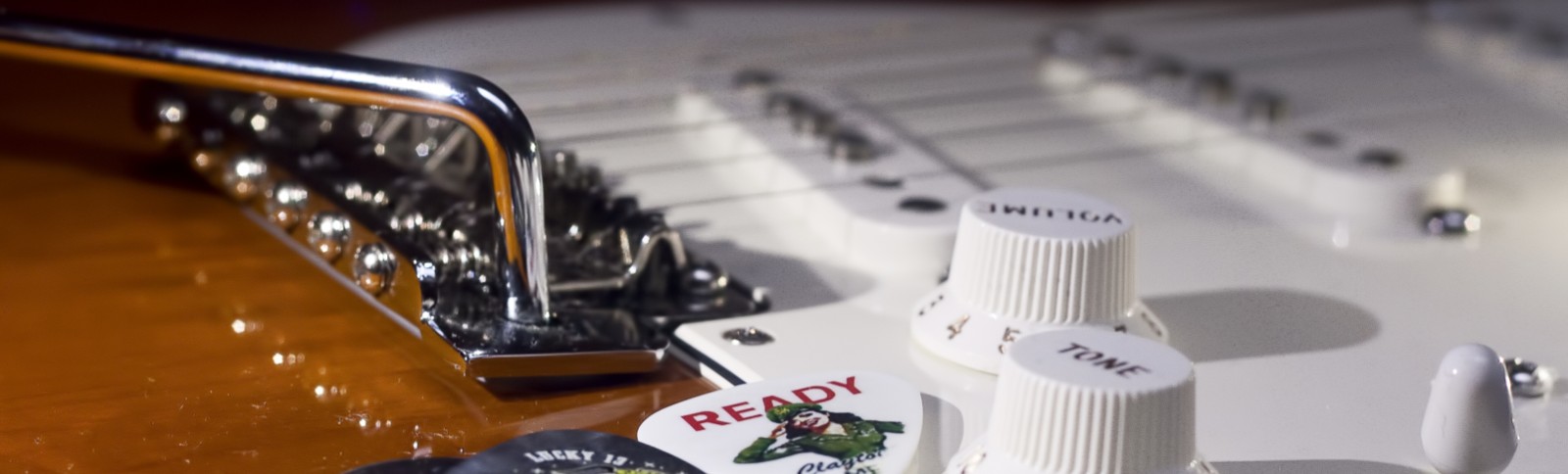 electric guitar